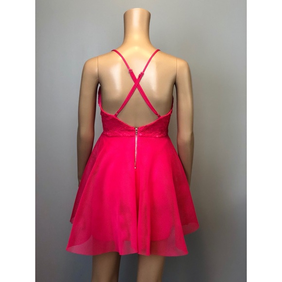 🆕 Luxxel neon pink lace flare mini dress - Picture 3 of 6